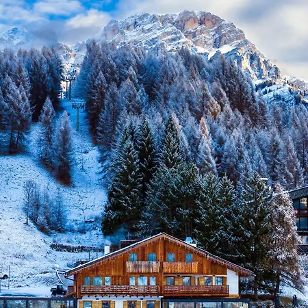 Szálloda Casa Guargne Cortina dʼAmpezzo